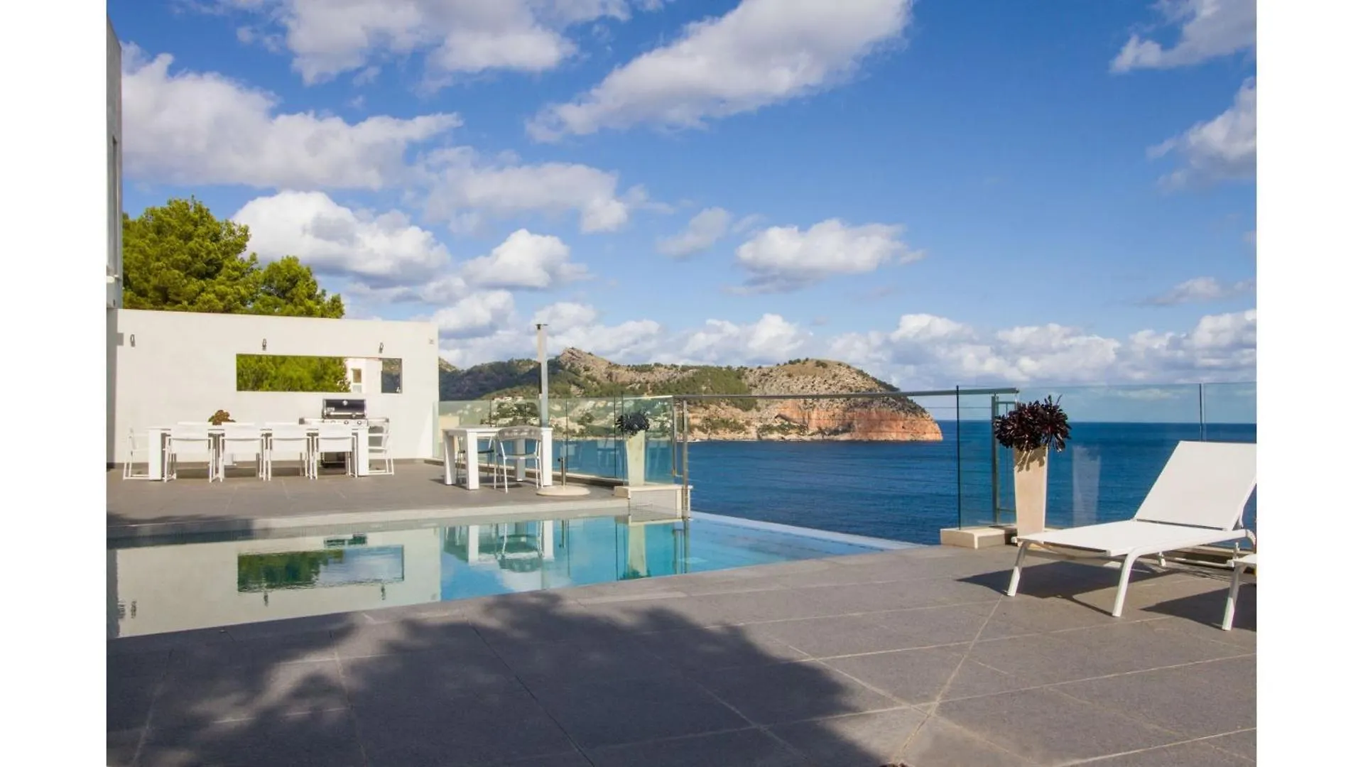 Can Ema, Villa Moderna Con Piscina Frente Al Mar Capdepera   Capdepera (Mallorca)