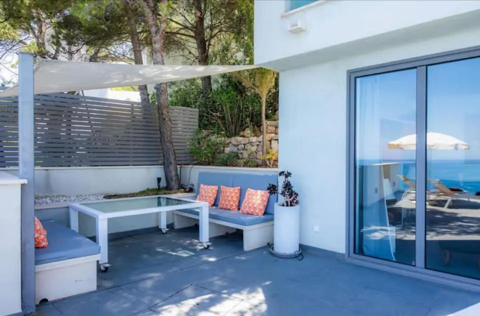 Can Ema, Villa Moderna Con Piscina Frente Al Mar Capdepera  Spain
